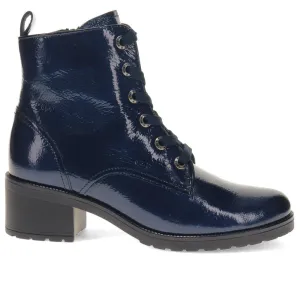 Block Heel Lace-Up Boots - GAB40510 / 325 884