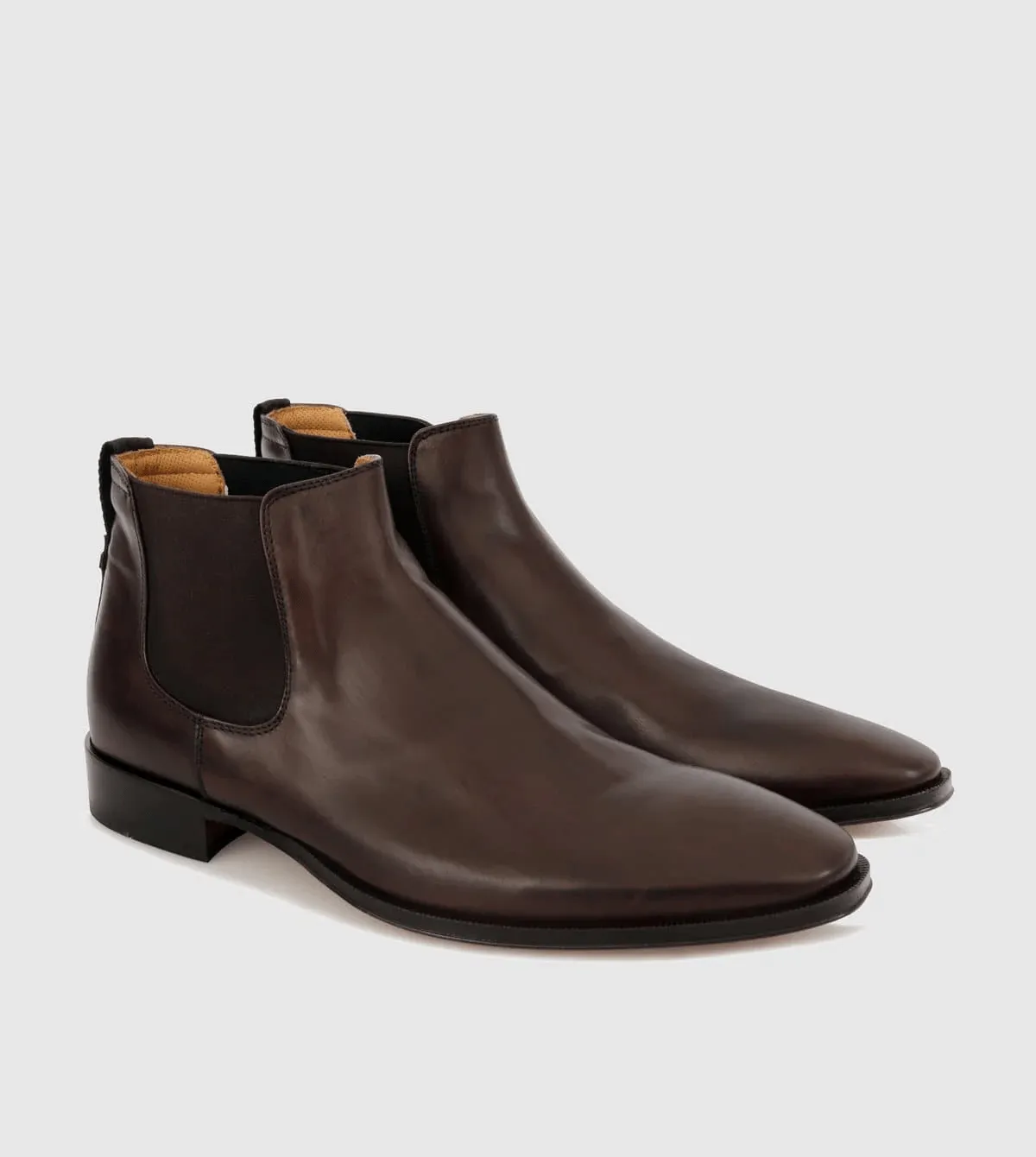 Brando Cesar Chelsea Mens Leather Boot in Brown