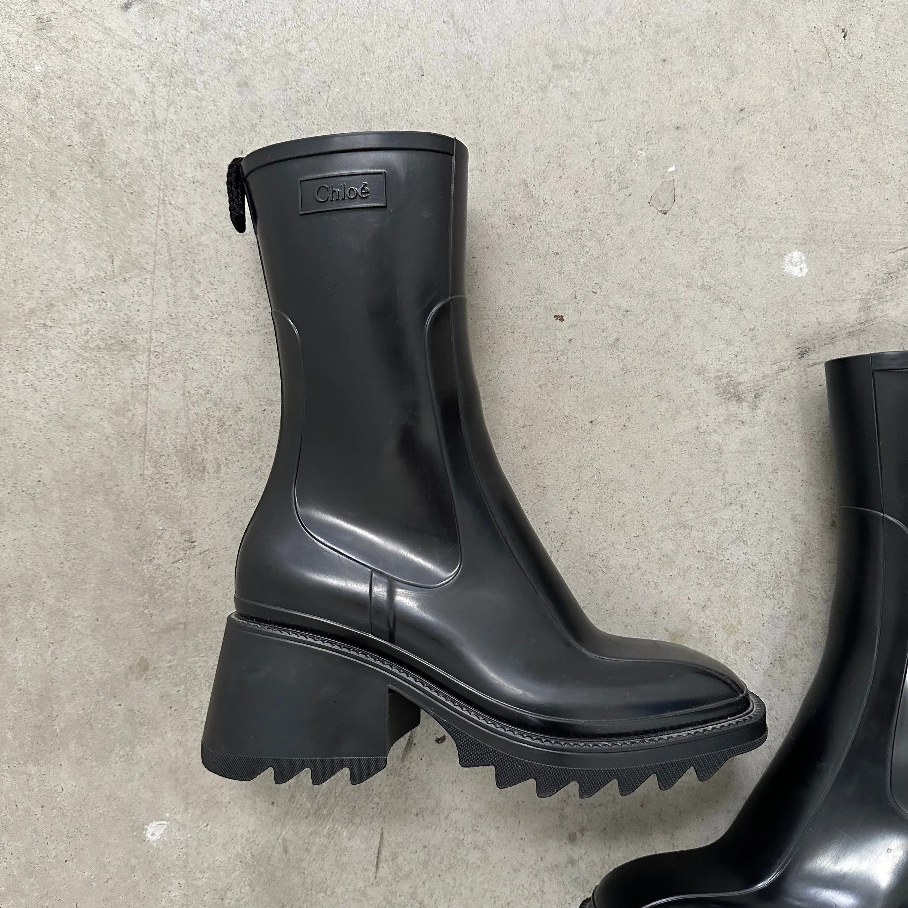 Chloe Wellington Boots Black (Size 37)