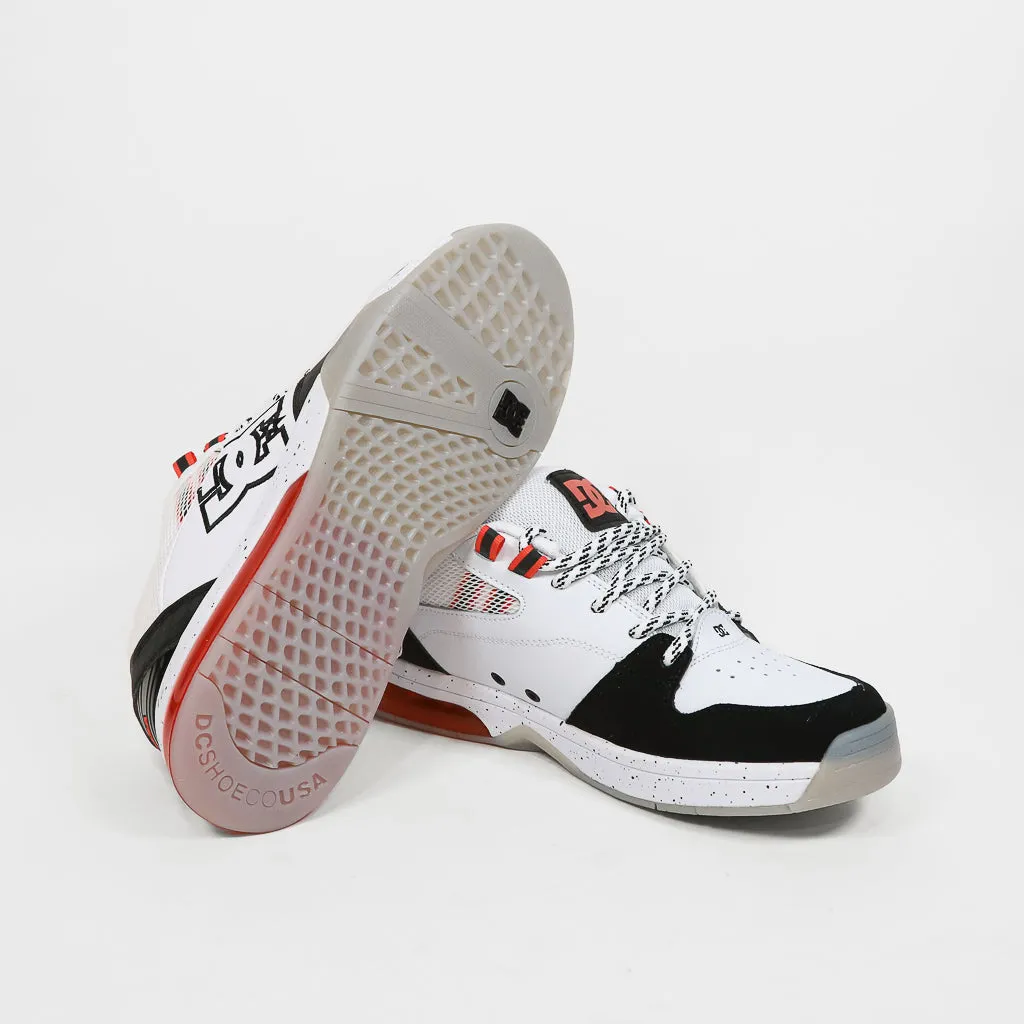 DC Shoes - Versatile LE Shoes - Black / White / Red