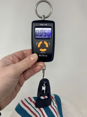 Easy Clip ~ Weight baby at home