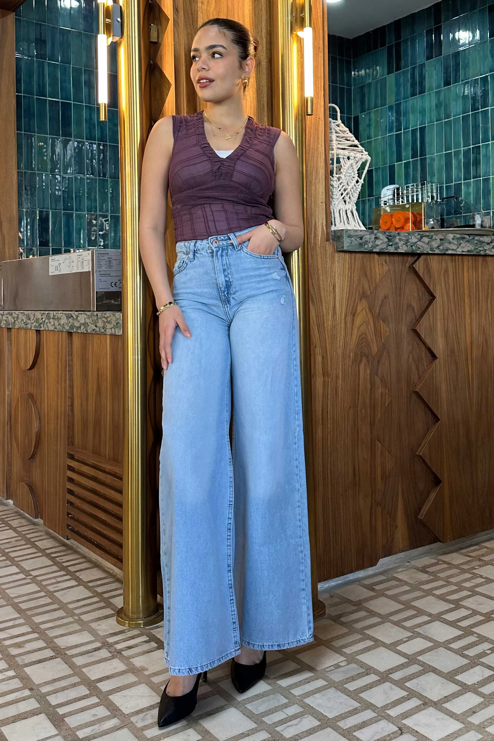 Extreme Wide-Leg - High-Waist Light Blue Jeans