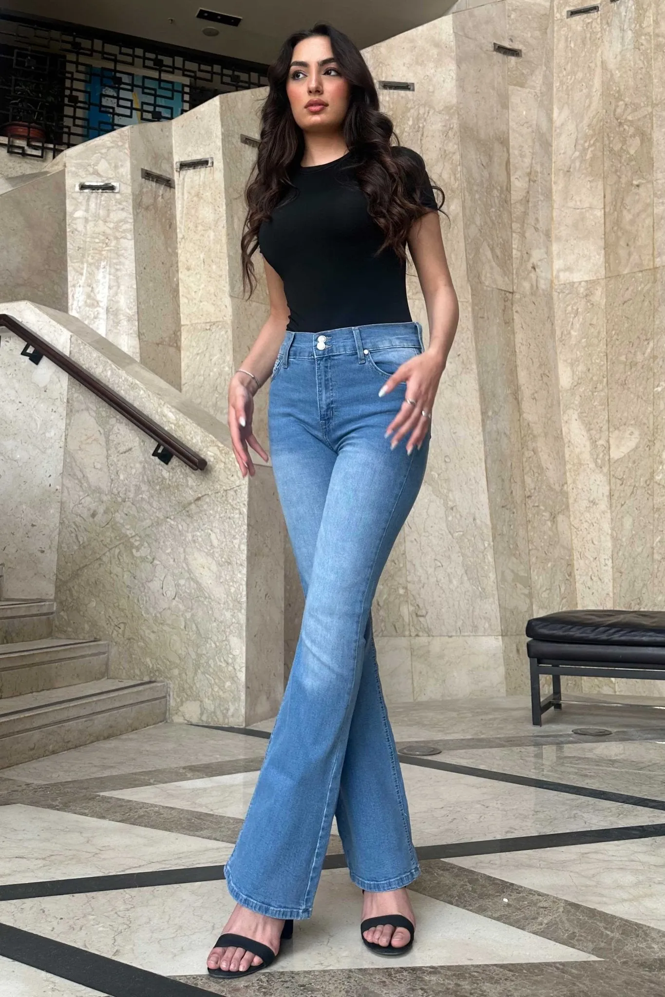 Flare - High-Waist Medium Washed Blue Jeans