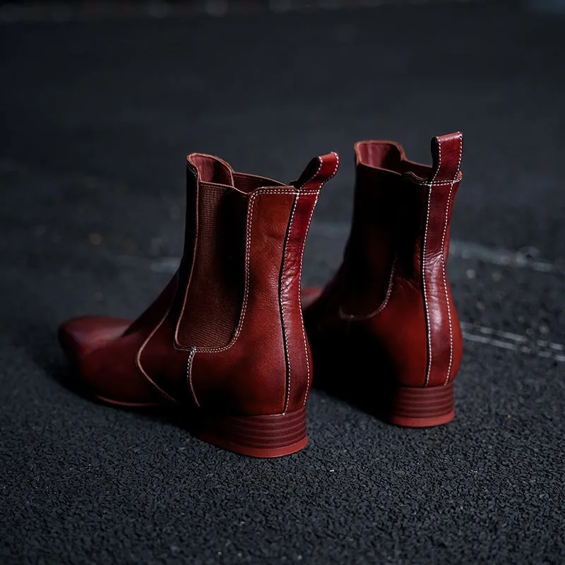 Horse Leather Chelsea Boots Retro Square-Toe Ankle Boots Slimming Boots in Black/Red