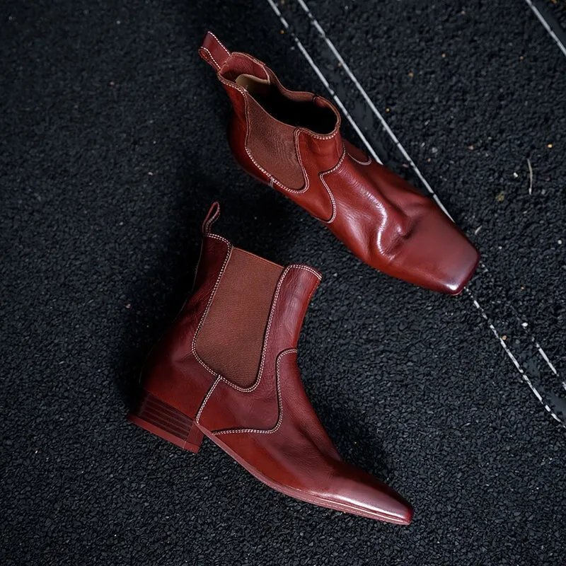 Horse Leather Chelsea Boots Retro Square-Toe Ankle Boots Slimming Boots in Black/Red