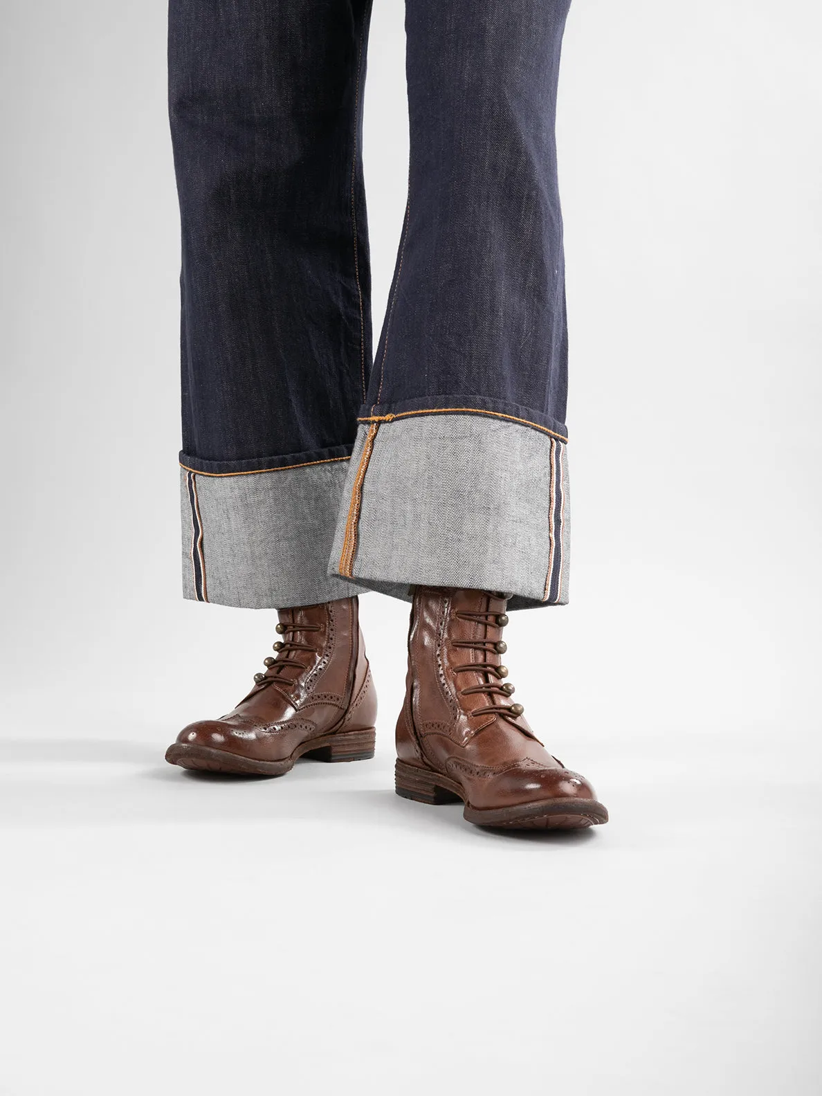 LEXIKON 131 - Light Brown Leather Booties