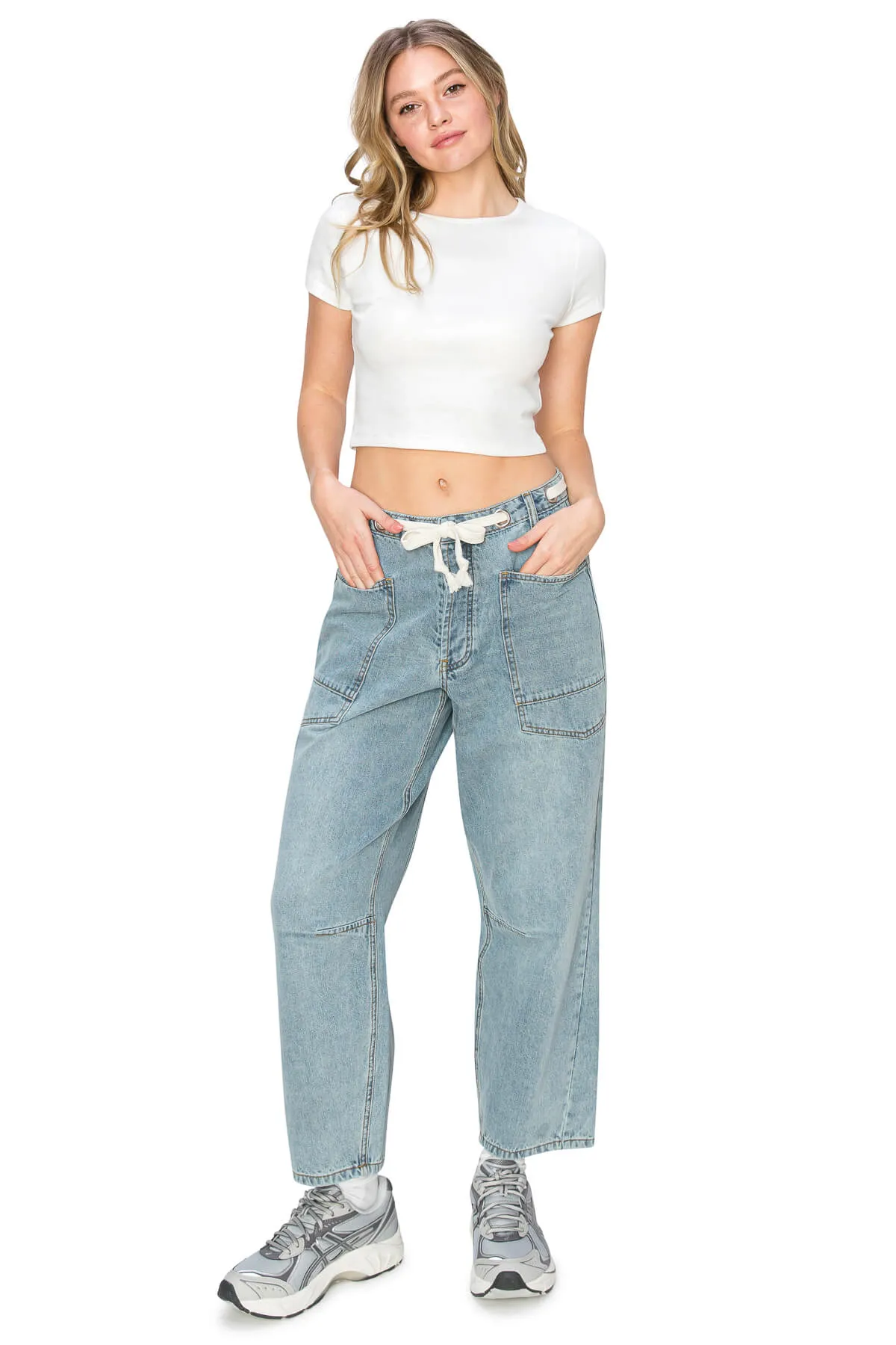 Low Slung Barrel Cargo Jeans - Medium Wash