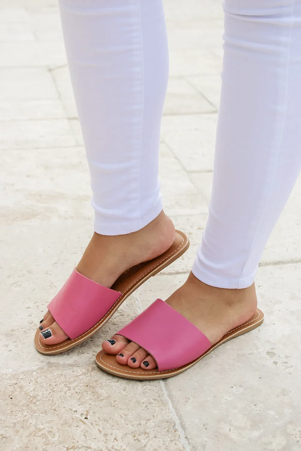 Matisse: Cabana Leather Slide Sandal - Bubblegum