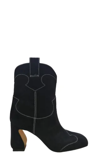 Mia Suede Boots