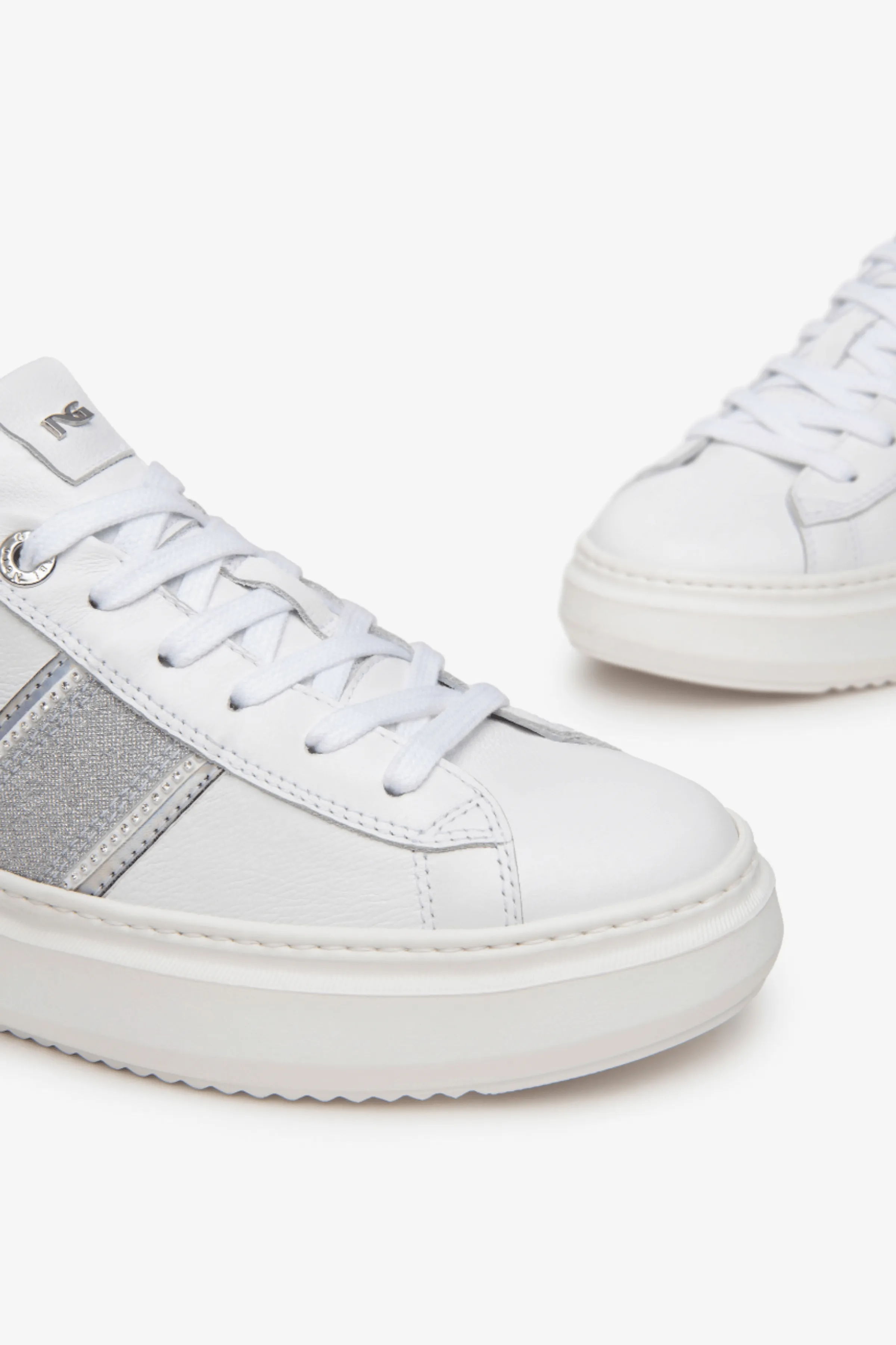 Nero Giardini - E409919D White and Silver Glitz Trainer