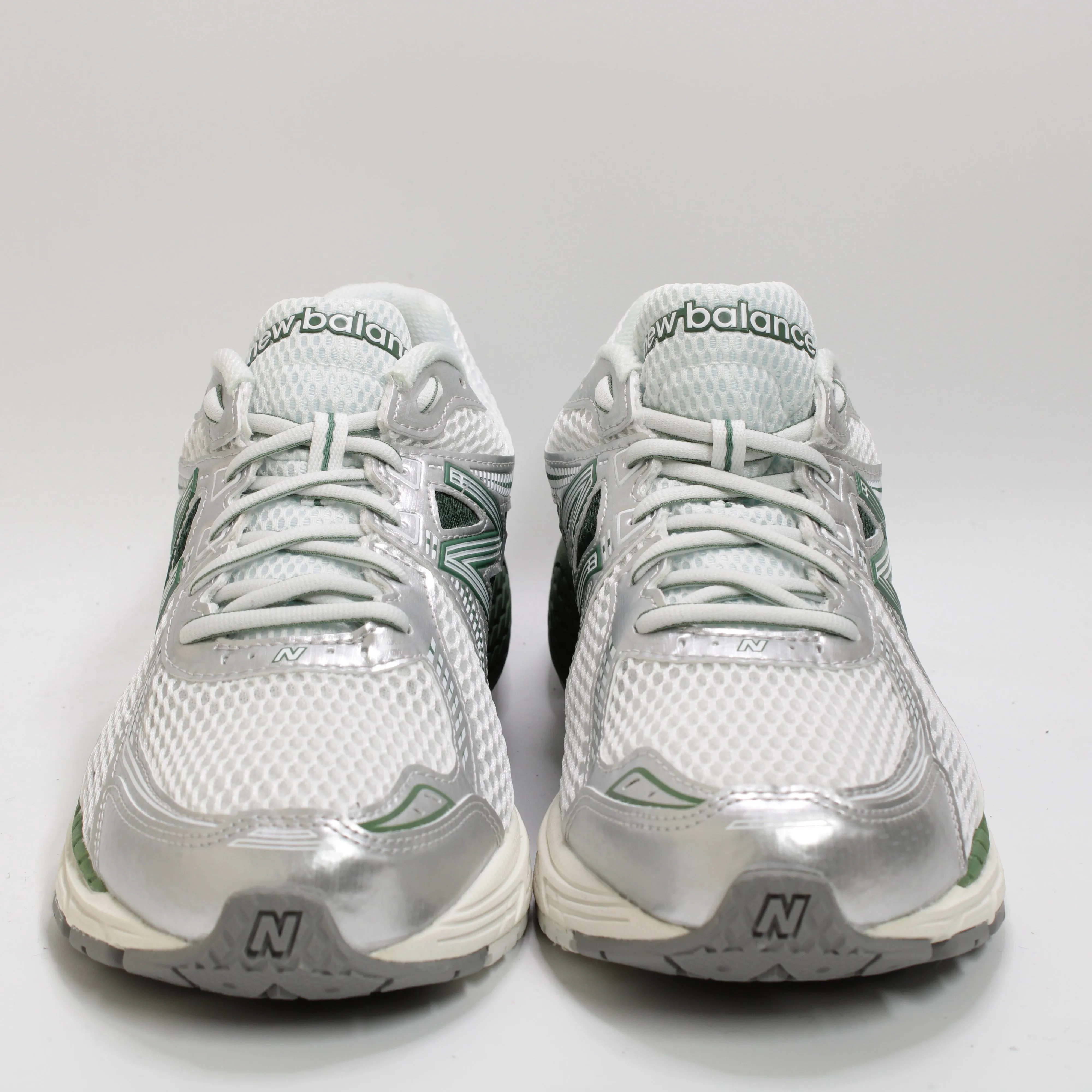 New Balance 860v2 Trainers Mallard Green