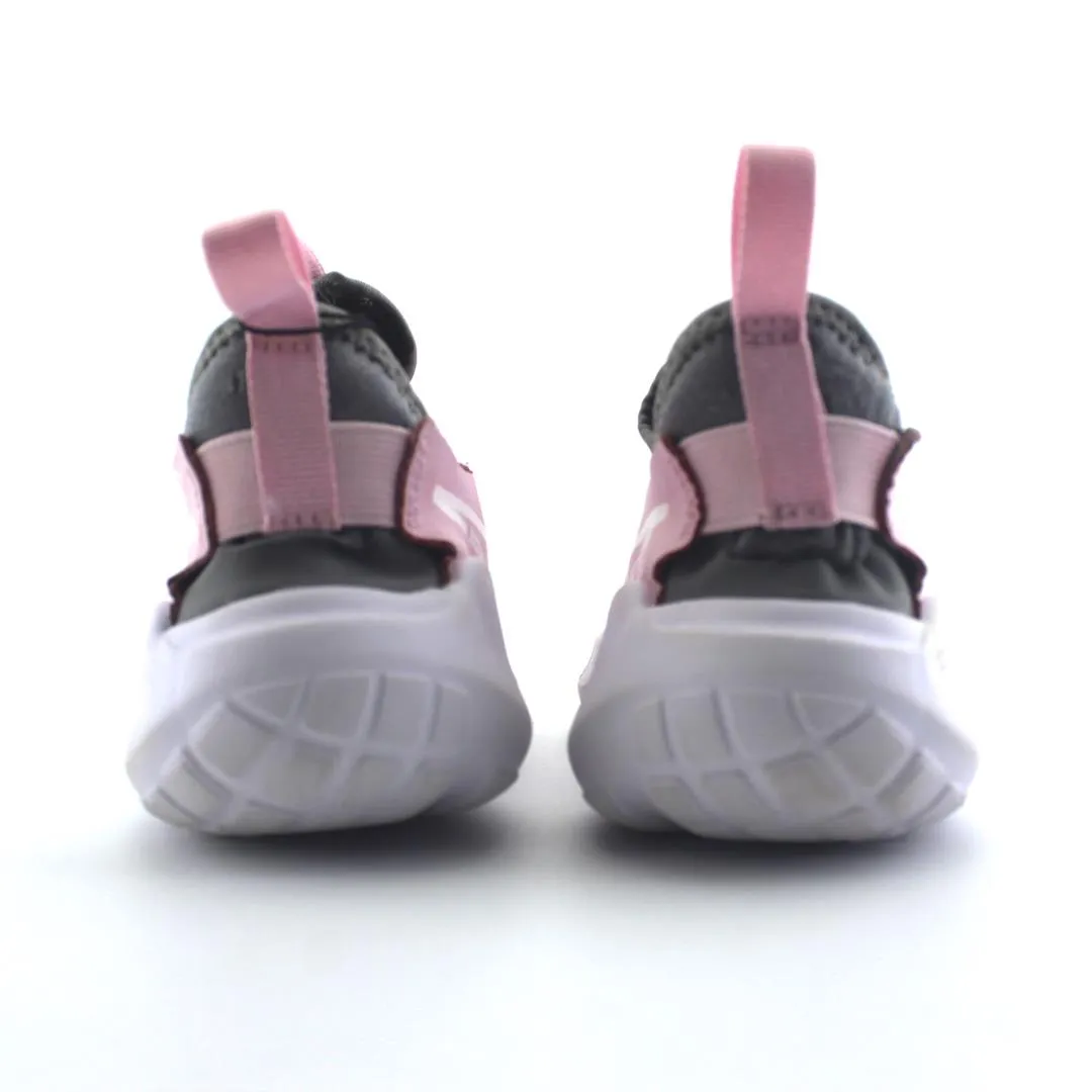 NIKE FLEX RUNNER 2