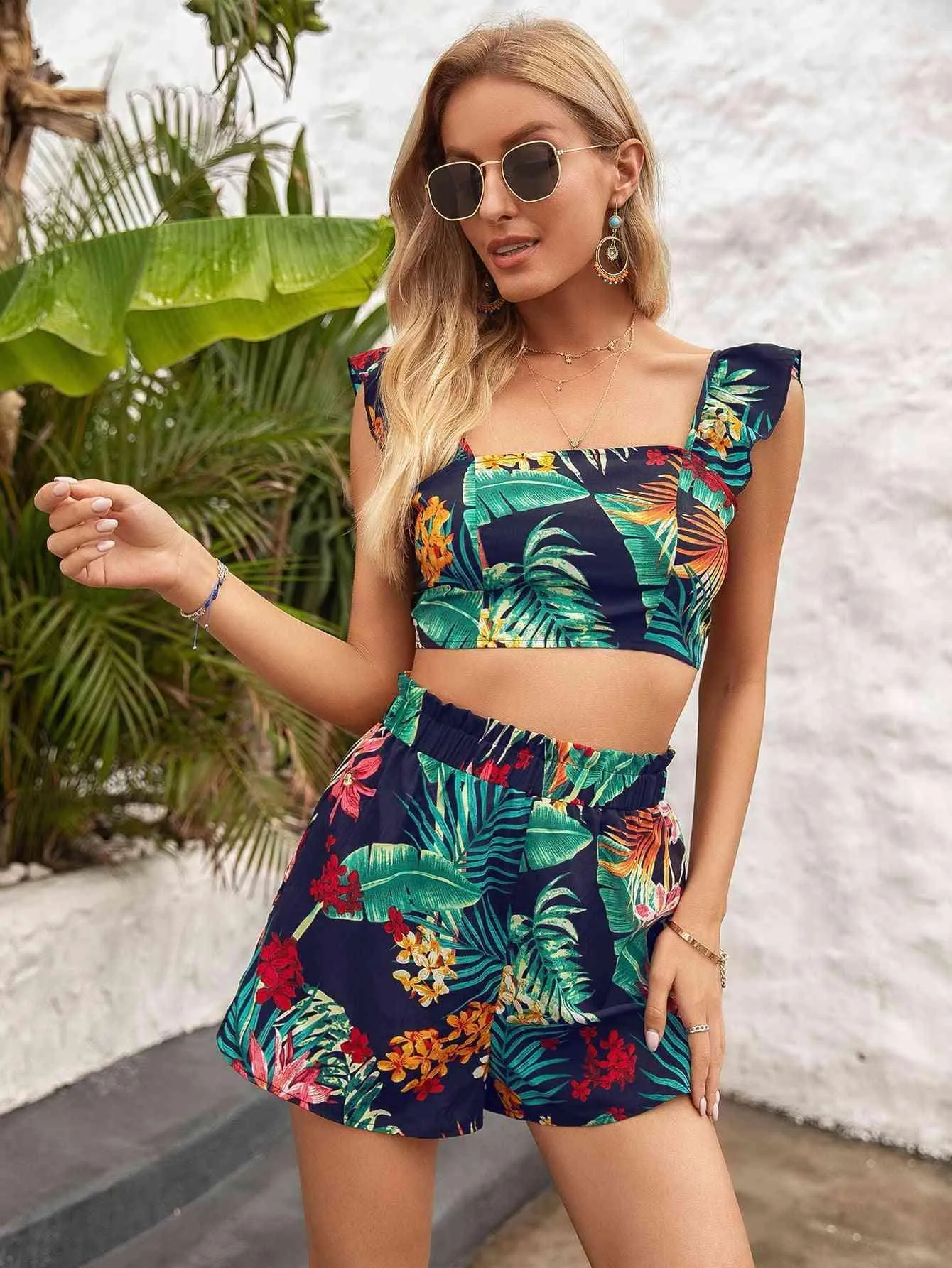 Summer Confidence Crop Top and Shorts Set