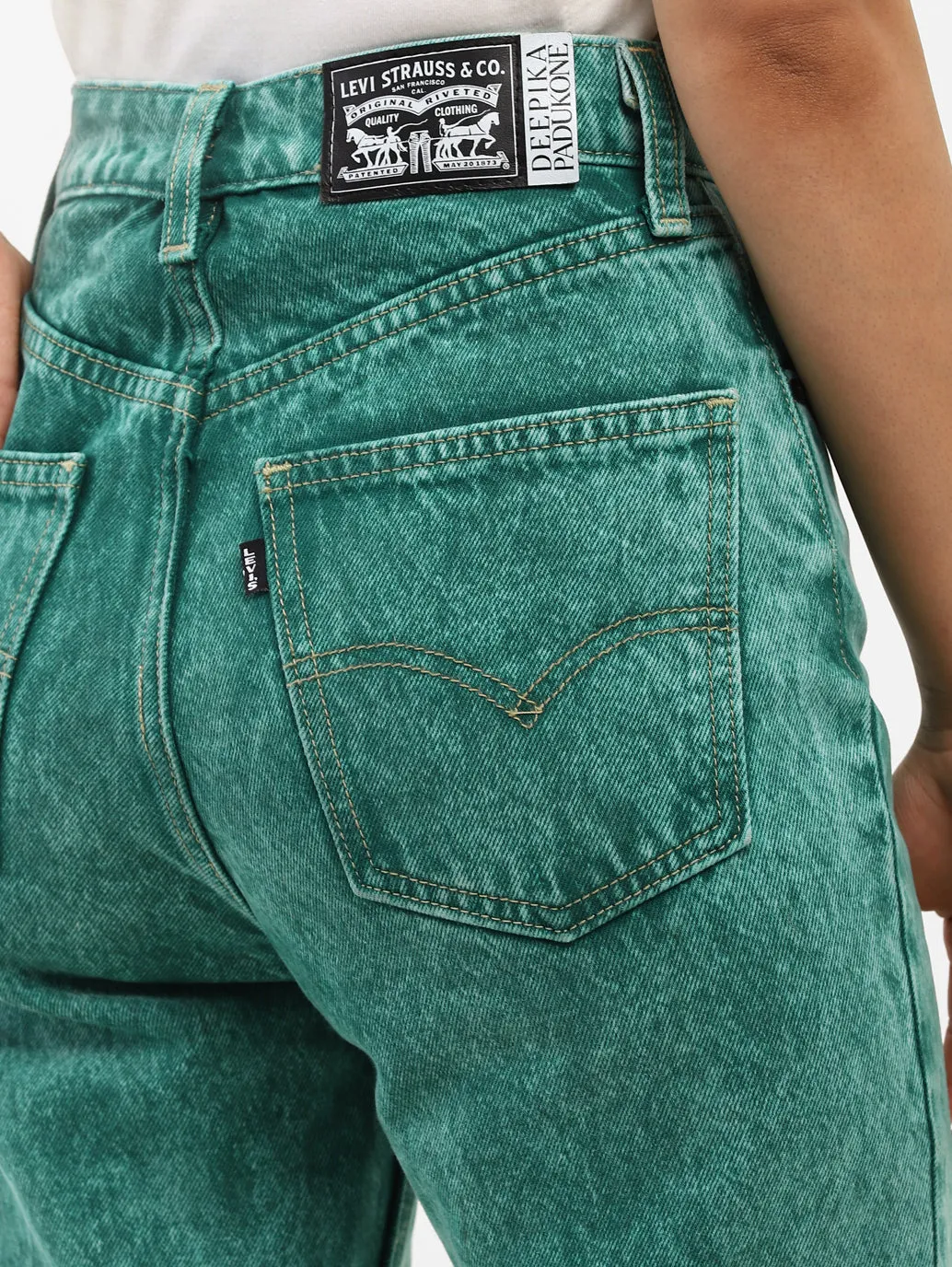 Women's 70s Green Straight Fit High Rise Jeans